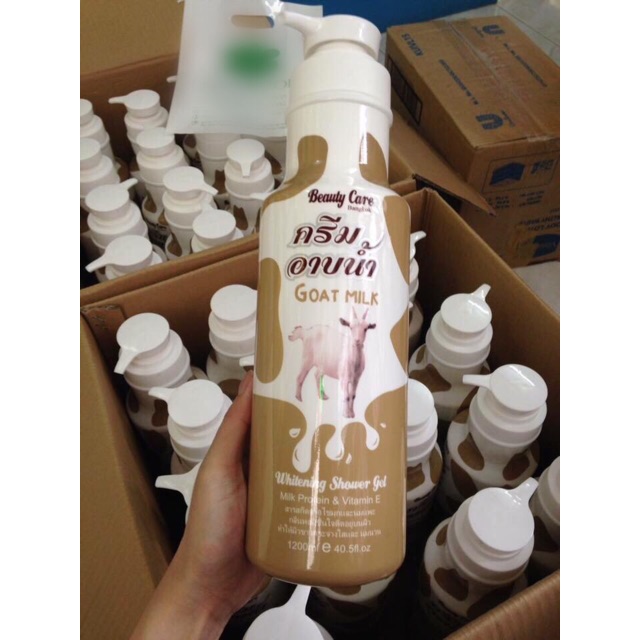 Sữa tắm Dưỡng Trắng Da Beauty Care Goat Milk 1200ml (CHAI KHỔNG LỒ)