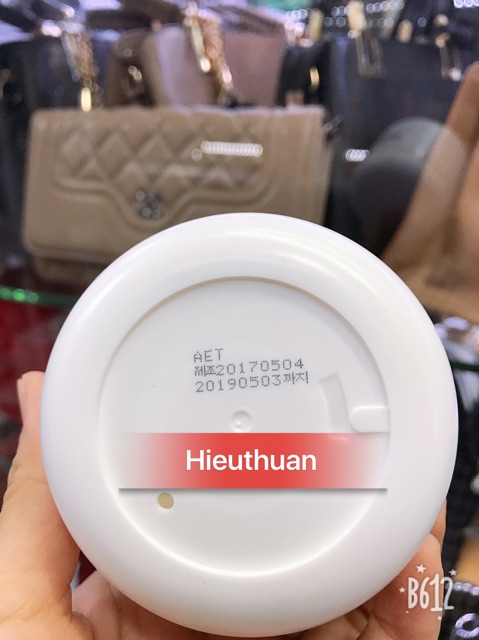 KEM DƯỠNG TRẮNG BODY SECRET W WHITERING CREAM