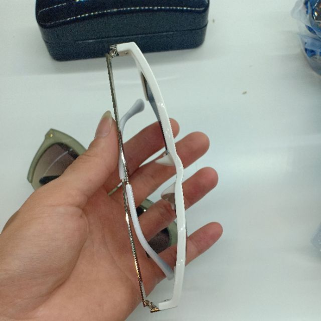 Kính Mắt Nữ Phong Cách Hàn Quốc Cực Tây