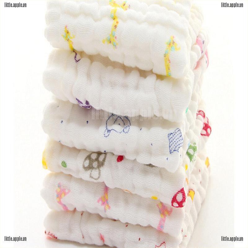 Khăn yếm cotton in họa tiết xinh xắn dành cho các bé