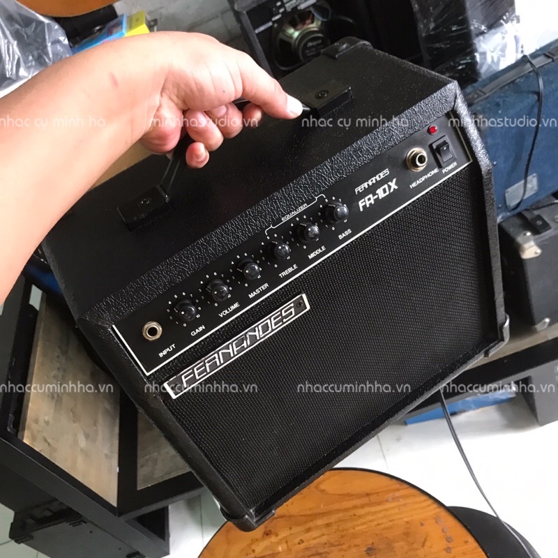 Ampli Fernandes FA-10X cho guitar, hàng xịn chính hãng đã qua sử dụng