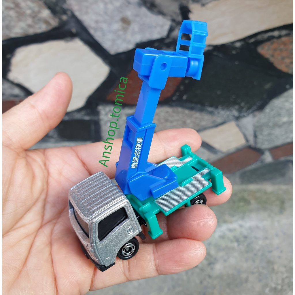 Xe mô hình tĩnh tomica Nhật Bản
