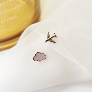 Bông tai mạ bạc 925 hình mây máy bay không đối xứng kích thước nhỏ nhắn đáng yêu