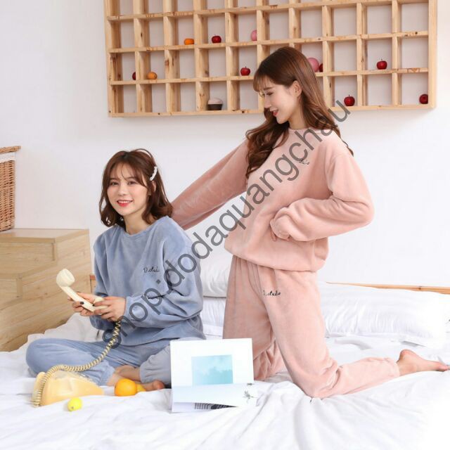 BỘ ĐỒ NGỦFREESHIPBỘ BÔNG NGỦ MẶC Ở NHÀ D STUDIO VẢI NHUNG Gồm Quần + Áo