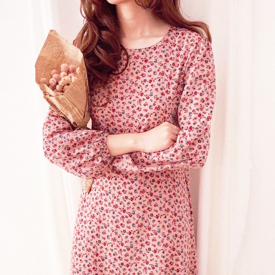 Đầm hoa nhí cổ tròn tay dài màu đen , Váy thiết kế thời trang nữ công sở dự tiệc dạ hội event sự kiện | BigBuy360 - bigbuy360.vn