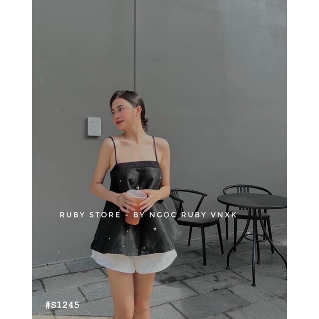 SET ÁO LỤA 2 DÂY ĐÍNH NGỌC + SHORT TRẮNG