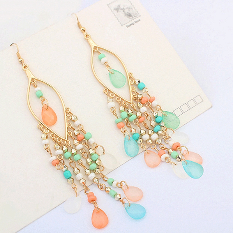 Hoa tai dài sang trọng dành cho nữ