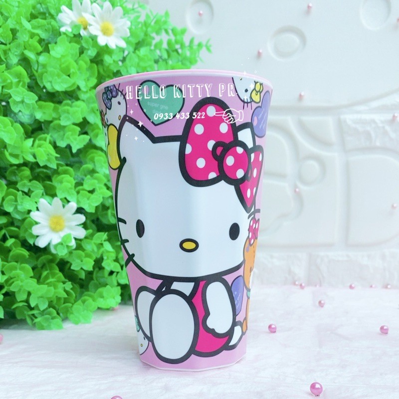 Ly cao 550ml Hello Kitty - Doremon
