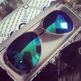 Kính Rayban tráng gương
