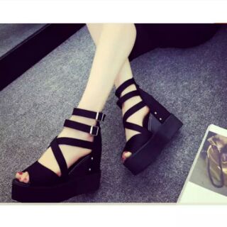 Giày sandal đế xuồng dây đan chéo