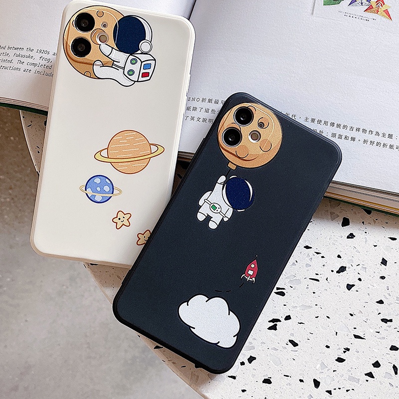 Ốp iphone Phi Hành Gia Trắng/Đen cho dòng iphone 12promax/ 12pro/ 11promax/ 11/ Xsmax | BigBuy360 - bigbuy360.vn