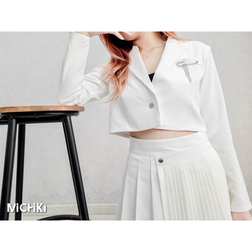 Áo blazer dài tay Michiki kiểu croptop (Trắng) phong cách Ulzzang - Hàng thiết kế cao cấp (46kg - 55kg) | BigBuy360 - bigbuy360.vn