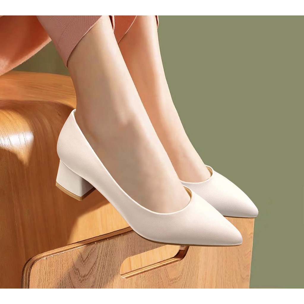 Giày cao gót thời trang nữ mũi nhọn 3cm da mờ_CG043M