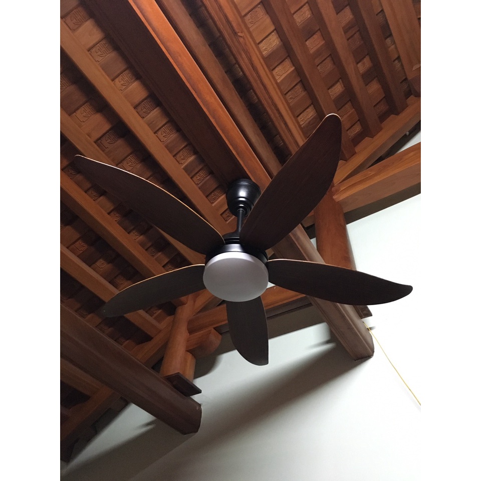 QUẠT TRẦN ĐÈN MẪU MỚI HIỆN ĐẠI, ĐỘNG CƠ DC SIÊU TIẾT KIỆM ĐIỆN,ĐÈN LED 3 CHẾ ĐỘ ÁNH SÁNG,ĐẢO CHIỀU HÚT ẨM