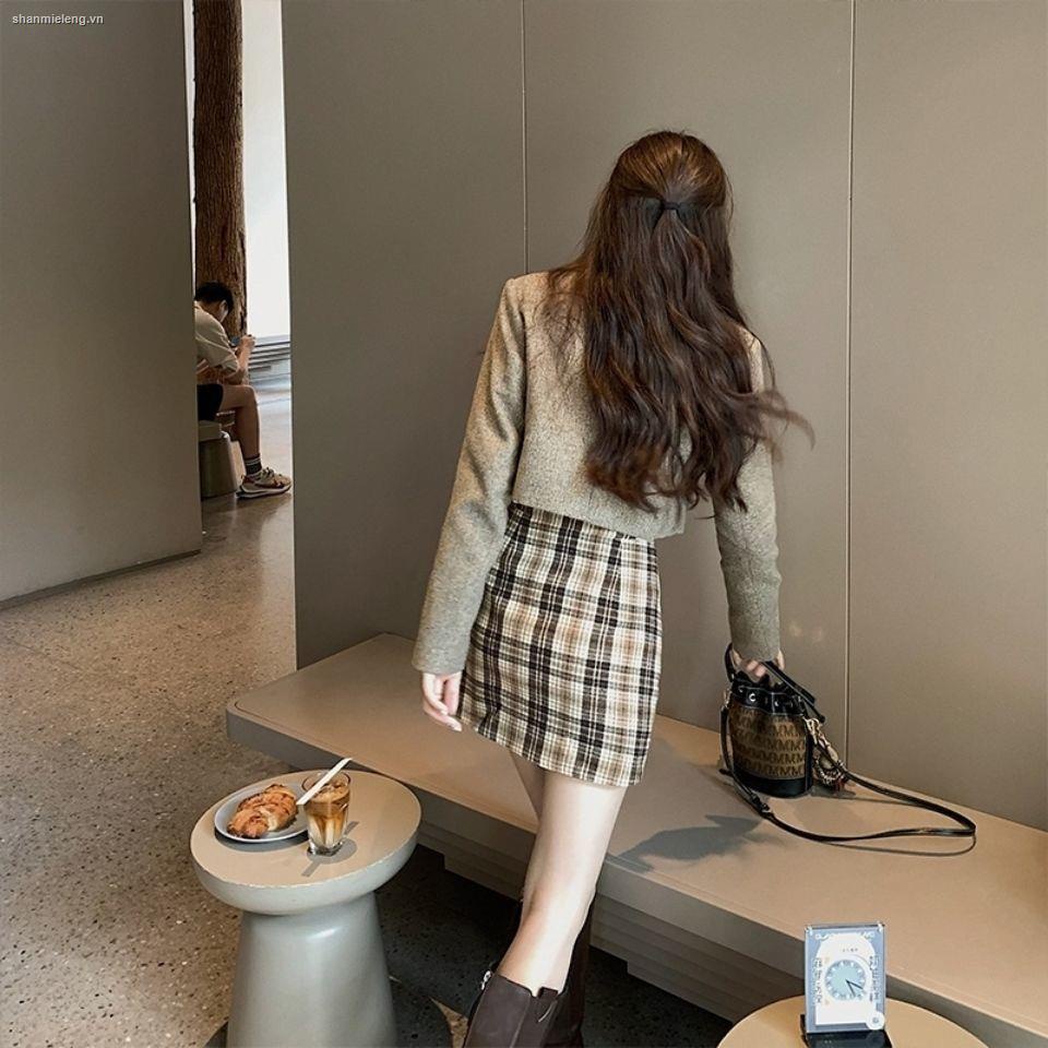 Áo/ Chân váy/ Set thời trang nữ chất lượng cao