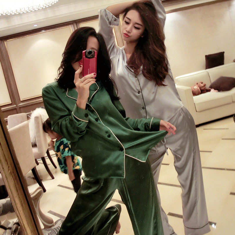 Bộ đồ ngủ áo tay dài quần dài lụa salin cho  nữ