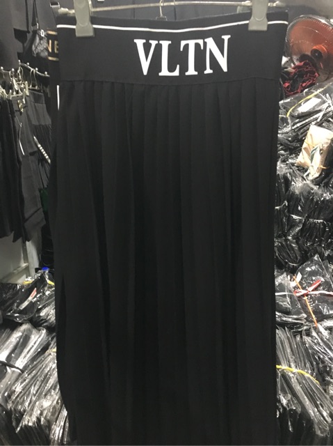 Chân vây xếp ly dáng dài cạp chun đến 65kg | BigBuy360 - bigbuy360.vn