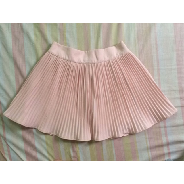 Chân váy xếp ly size S new 99%