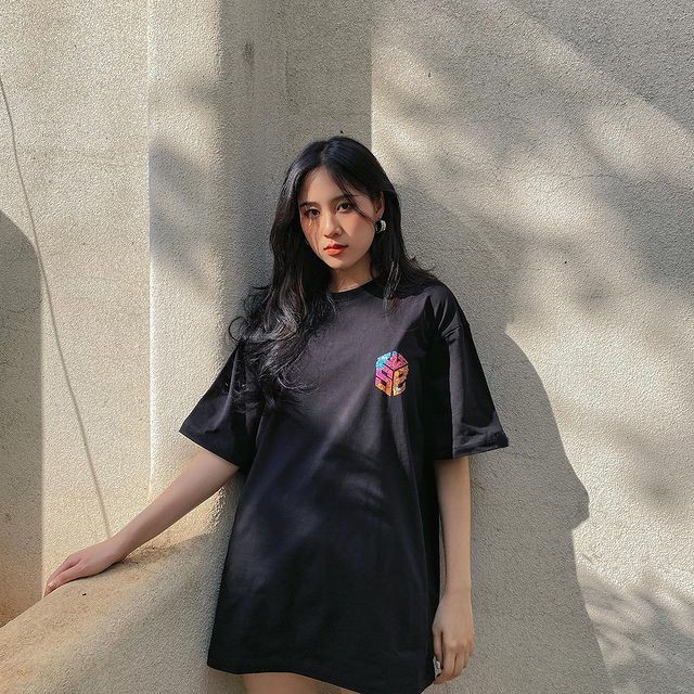 Áo Thun Unisex Tay Lỡ SWE Planet Form Rộng Nam Nữ vải cotton phong cách Hàn Quốc TN635 Haley