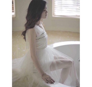 Đầm Tùng Lưới Xoè Nơ Vai
