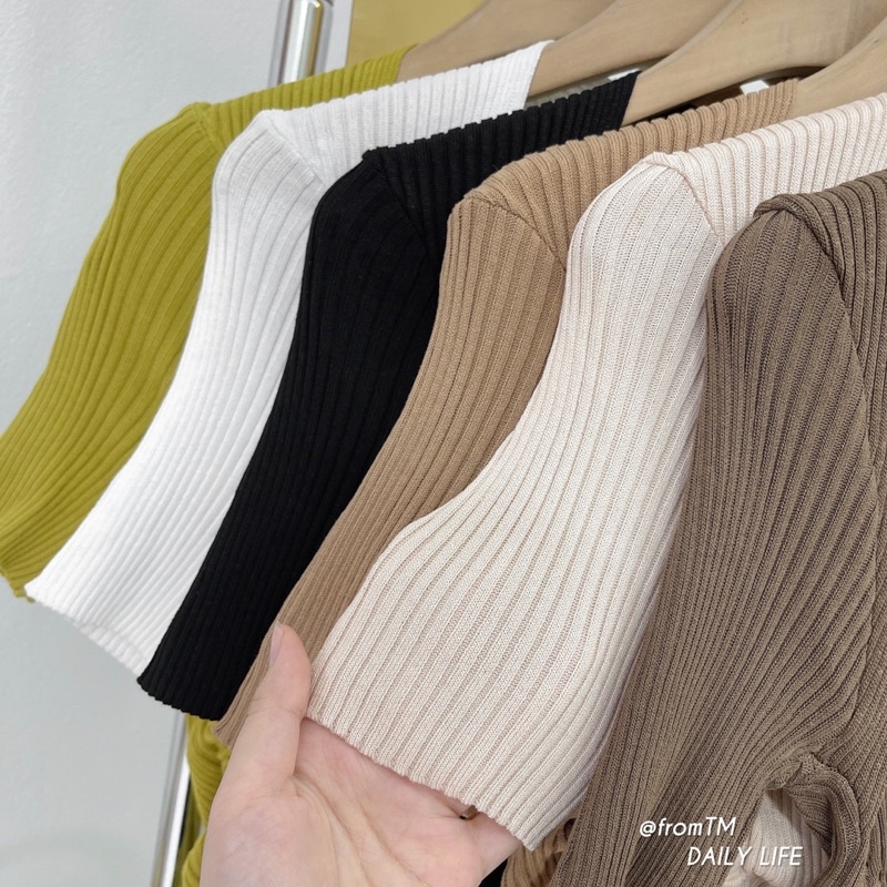 Áo len cổ vuông rút dây 2 bên