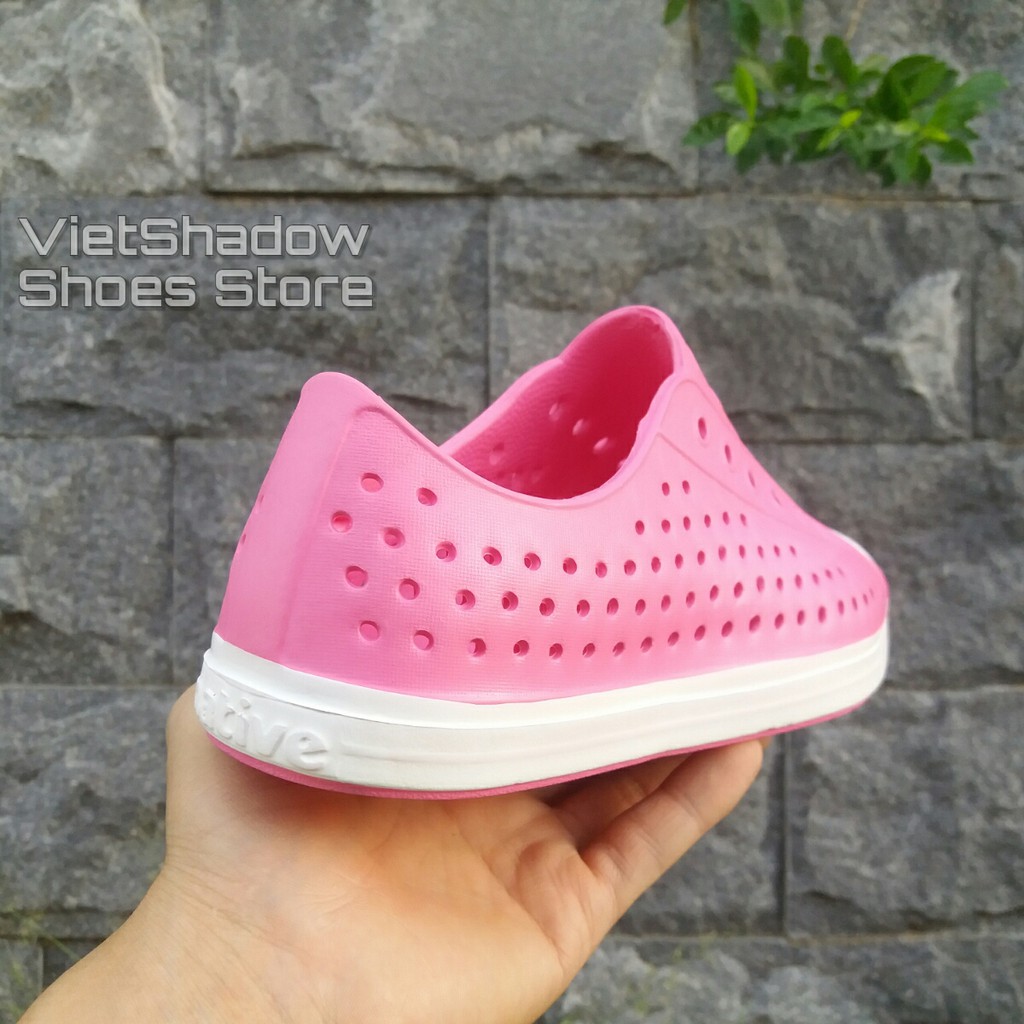 Giày nhựa đi mưa Native- Chất liệu nhựa xốp siêu nhẹ, không thấm nước - Màu hồng/trắng và hồng ful