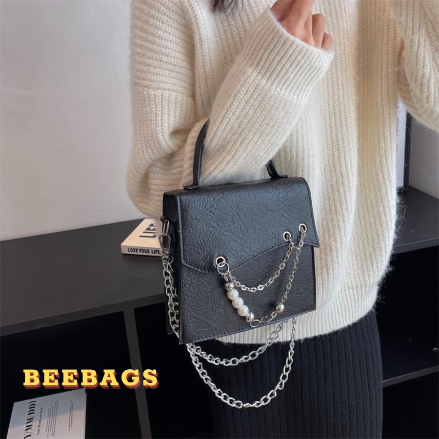 Túi Hộp Cá Tính Màu Trắng, Đen Có Phối Dây Xích Y2K | TX49 | Túi Xách Dạng Hộp Da Chần Nổi Phong Cách Độc Lạ, Hàn Quốc