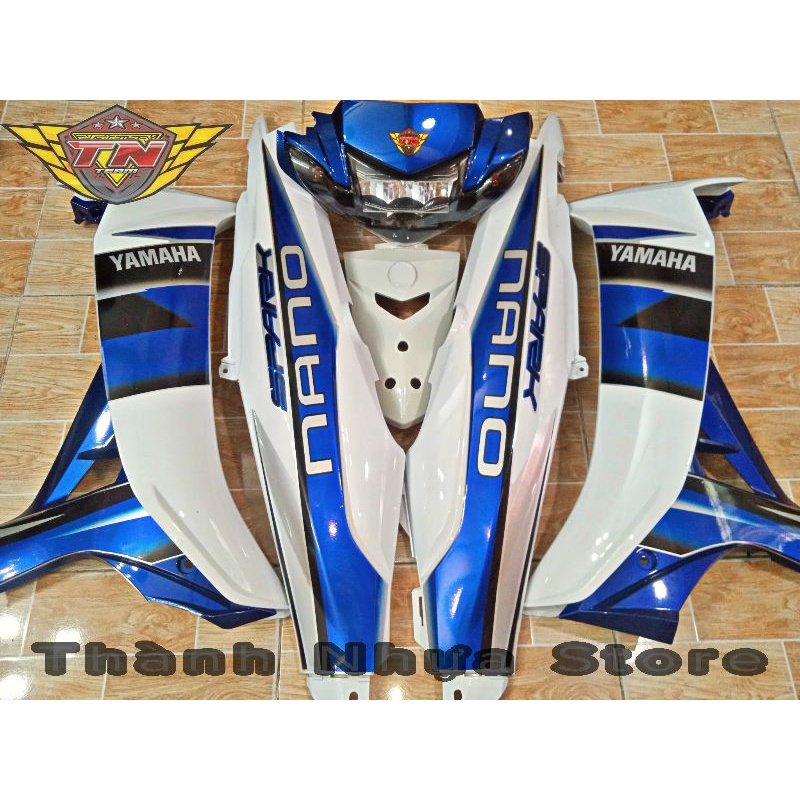 Dàn áo Sirius Trắng Xanh Spark Nano