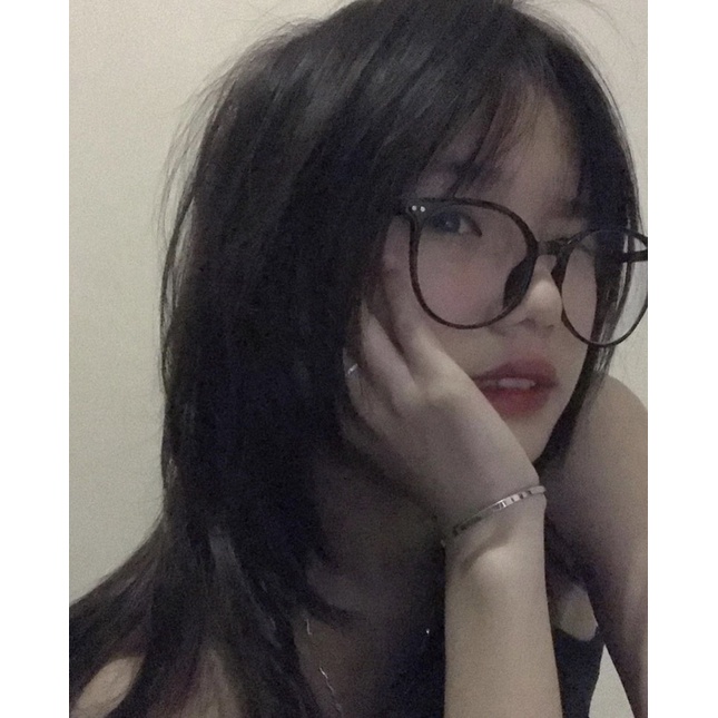 Kính giả cận gọng nhựa dáng bầu form to