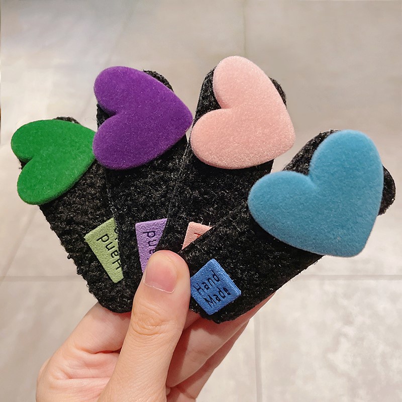 Kẹp tóc thiết kế hình trái tim mới