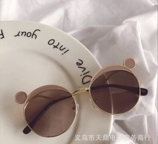 Kính mickey cho bé