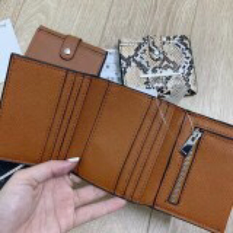 VÍ MINI 𝖲𝖳𝖱𝖠DI𝖵𝖠𝖱𝖨𝖴𝖲 DƯ XỊN