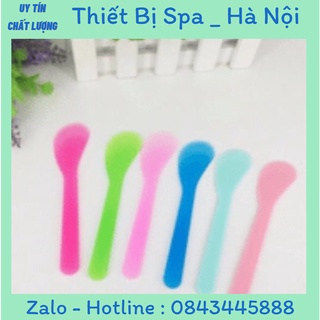 Thìa nhựa đắp mặt nạ chuyên sử dụng trong Spa - TMV