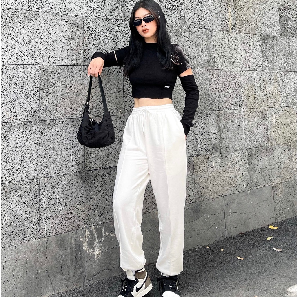 Áo croptop nữ kiểu tay rời TOPTIFY thun gân cổ tròn gắn logo Feminist Top A200