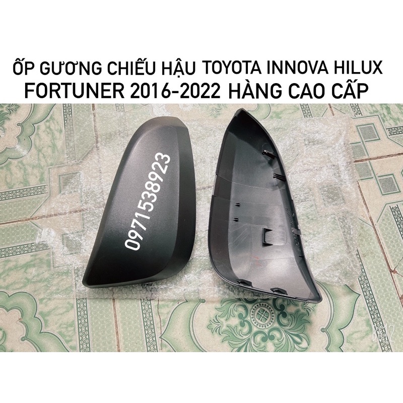 ỐP GƯƠNG CHIẾU HẬU TOYOTA INNOVA HILUX FORTUNER 2016-2022 bản có xi nhan gương