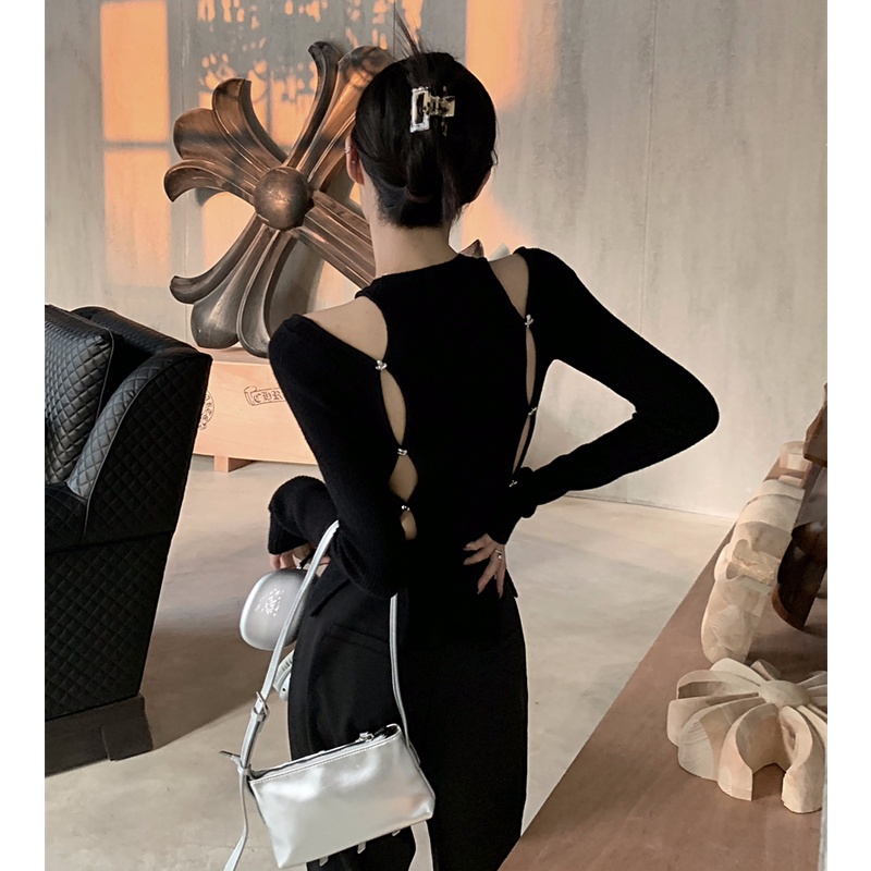 QKOOLE Áo croptop  dệt kim tay dài hở lưng phong cách Hàn Quốc thời trang