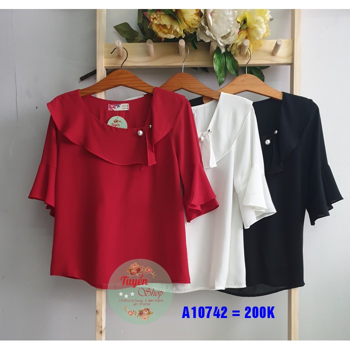 ÁO VOAN KIỂU CỔ BÈO TAY LOE