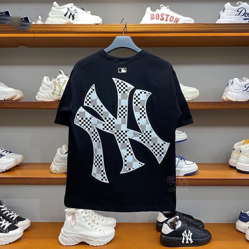 Mẫu áo phông NY , LA dành cho mùa hè . Có đủ size S,M,L. Sỉ từ 10c