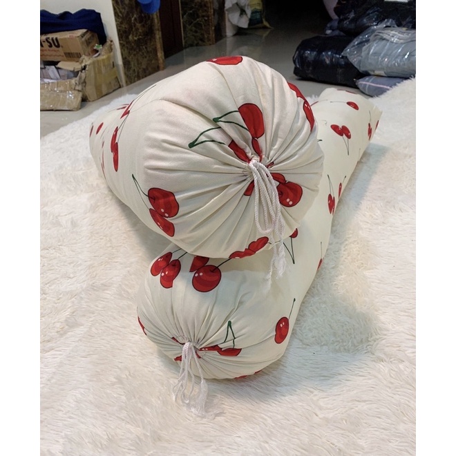 Ruột gối ôm bông sơ trắng tinh khiết mẫu cherry đỏ xinh xắn