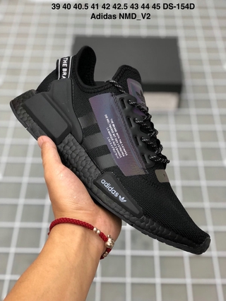 Original Adidas NMD _R1 V2 Giày chạy bộ nam Giày thể thao Giày tăng cường thể thao Quầy màu đen Đồng bộ hóa 39-45
