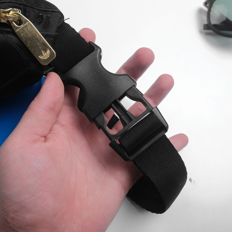 Túi bao tử Adidas H09037