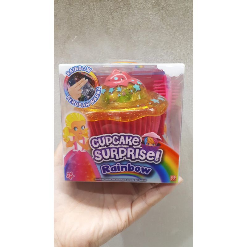 Bánh Cupcake Mini Màu Cầu Vồng Xinh Xắn