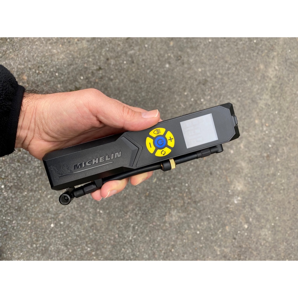 MÁY BƠM SẠC ĐIỆN MINI MICHELIN 3321