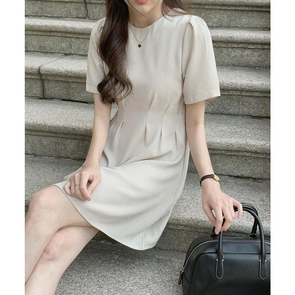 Đầm Tay Ngắn Cổ Tròn Màu Sắc Đơn Giản 51378