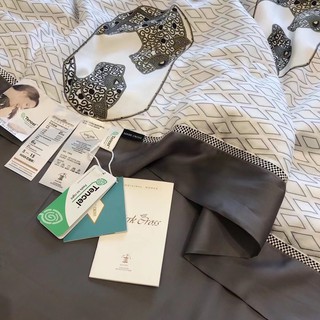 set Chăn Ga Gối Lụa Tencel Mackcross (Set 4 món)