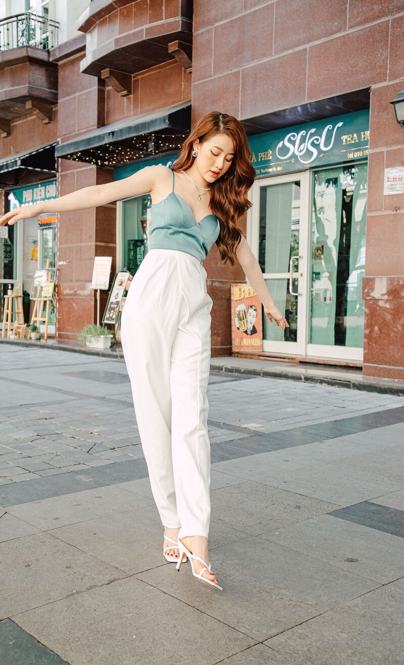 [Mã WABRWA8 giảm 15% đơn 99k] CCHAT Áo bra 2 dây cúp ngực | BigBuy360 - bigbuy360.vn