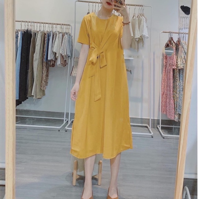 ĐẦM VÀNG SUÔNG NƠ EO KT