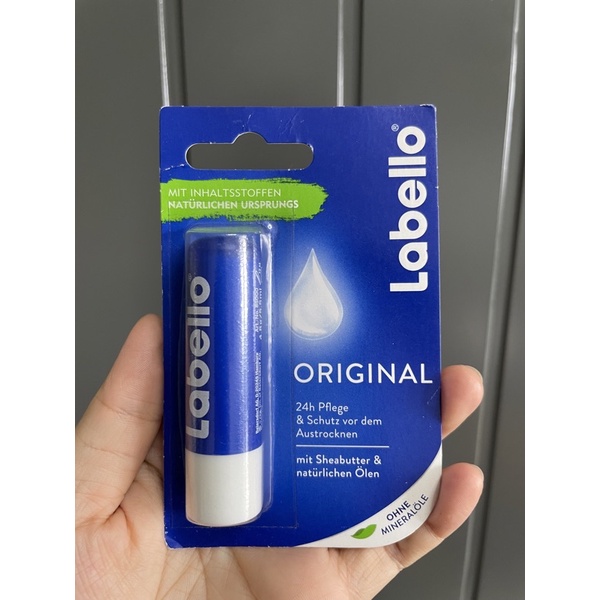 Son dưỡng môi Labello của Đức