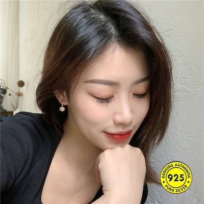 Khuyên Tai Hình Hoa Cúc Mạ Bạc 925 18K Đính Đá Zircon AAA Dễ Thương