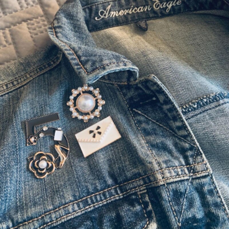 Set 3 ghim cài áo số 5 đính ngọc trai giả thời trang cho nữ